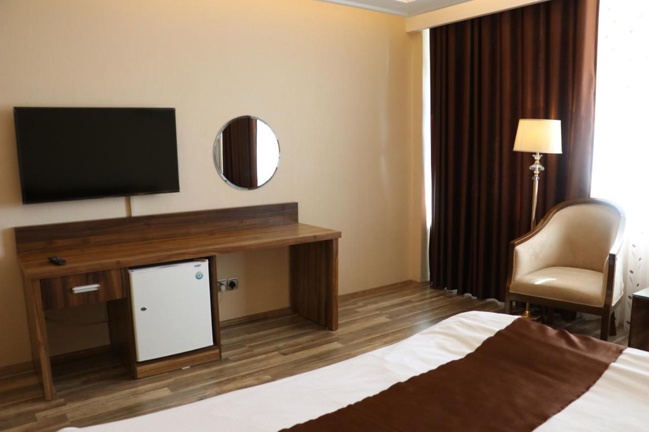Resort & Hotel Intercontinental Kabul Zewnętrze zdjęcie